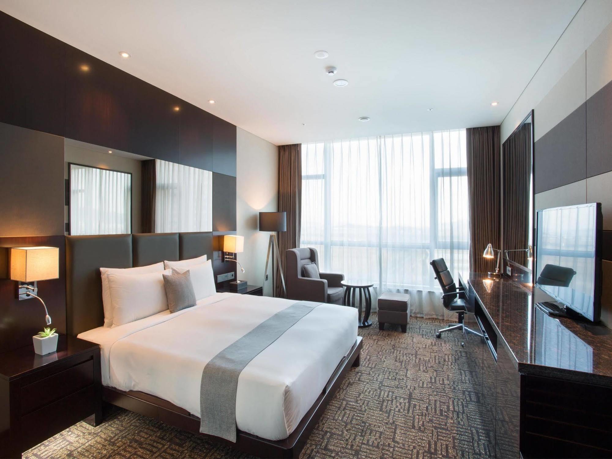 Hotel I Square Gimhae